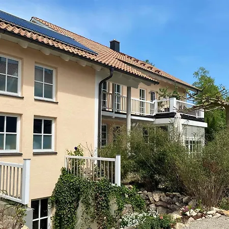 La Vie En Rose Greifenberg